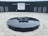 Звезда чугун (518248) производство комплект горелка ГВД 379 10 89 00 ПС вечный огонь ø 1100 мм. монолит - литье  во Владивостоке